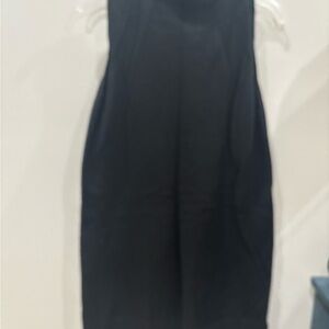 Elegant Black Sleeveless Sweater Dress